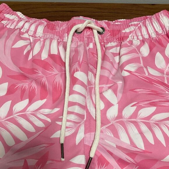 Strong Boat Classic Boys Swim Trunks in White/Pink Frond Print. Size 12. - Picture 5 of 9